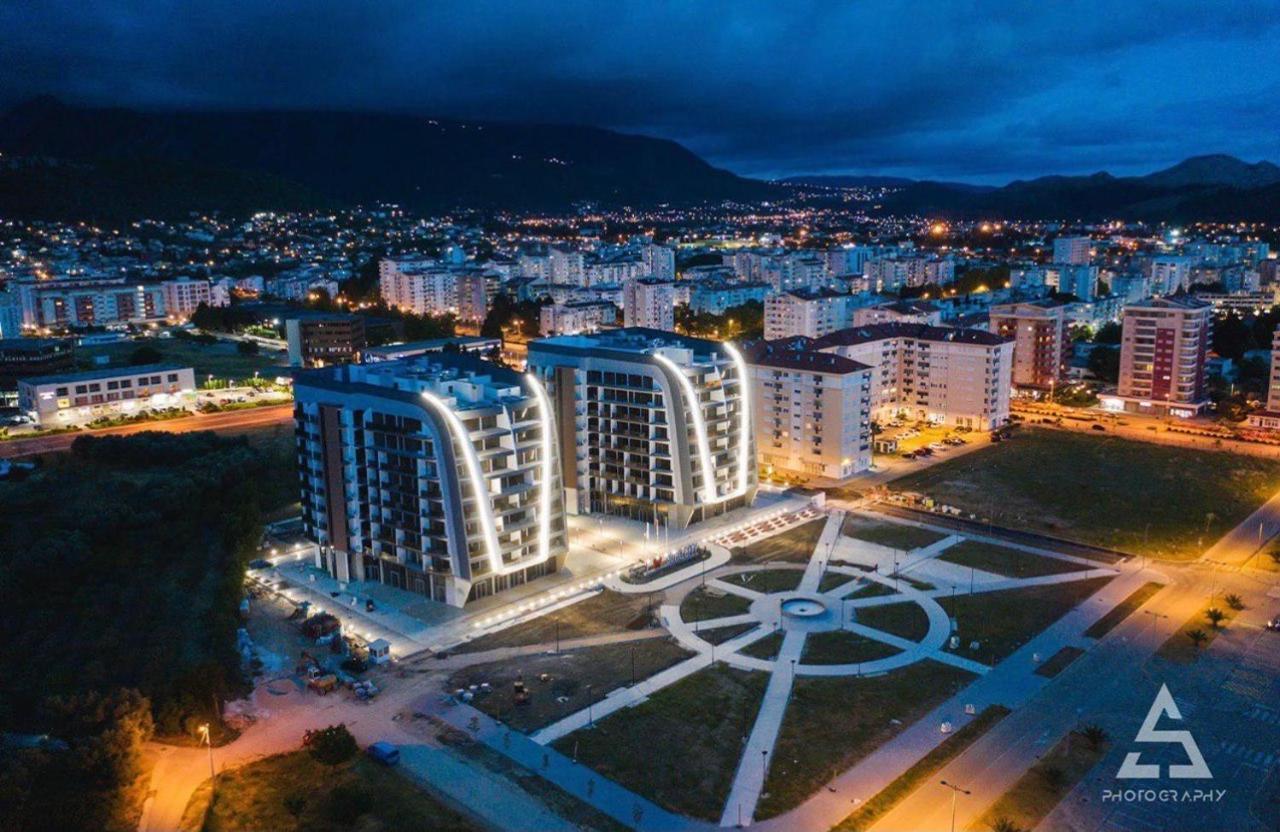 Suncoast Suites Бар Екстер'єр фото